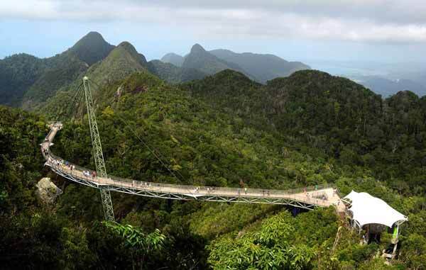 زیباترین و حیرت آور‌ترین پل‌های جهان+تصاویر