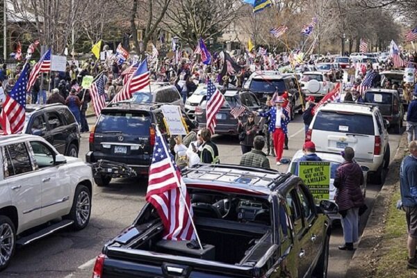 دو ترلیون دلاری که به سفره مردم آمریکا نرسیده دو ترلیون دلاری که به سفره مردم آمریکا نرسیده
