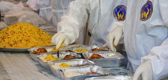 اجرای طرح اطعام مهدوی در ملکشاهی+ گزارش