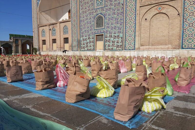 ۴ هزار و ۸۰۰ بسته معیشتی در شهرستان قزوین توزیع می‌شود