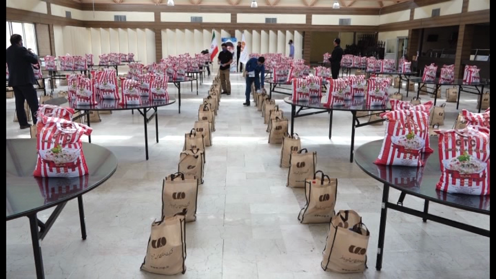 توزیع بسته های معیشتی کارگری در کرمان توزیع بسته های معیشتی کارگری در کرمان