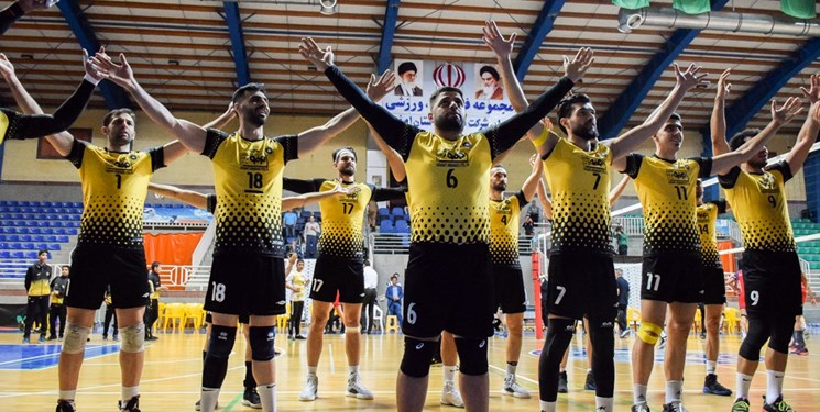 تمدید قرار داد سه والیبالیست با باشگاه سپاهان تمدید قرار داد سه والیبالیست با باشگاه سپاهان