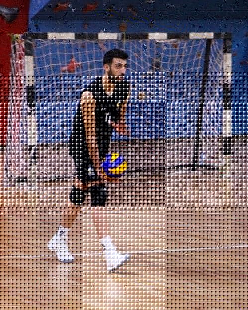 کیاوش حیدری سپاهانی شد. کیاوش حیدری سپاهانی شد.