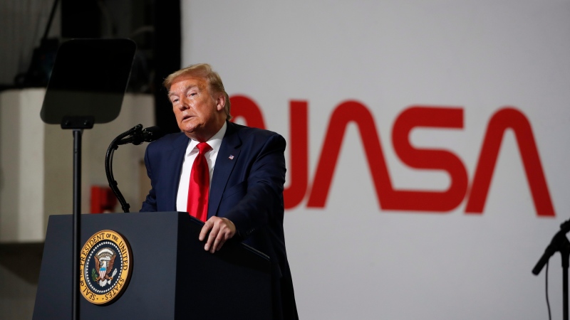 رئیس جمهوری آمریکا معترضان را تهدید به سرکوب شدید کرد رئیس جمهوری آمریکا معترضان را تهدید به سرکوب شدید کرد