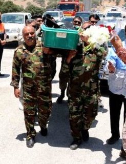 تشییع و خاکسپاری پیکر البرز زارعی در گچساران تشییع و خاکسپاری پیکر البرز زارعی در گچساران