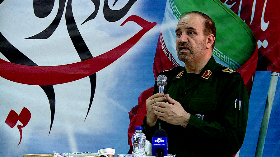 تجلیل از نقش آفرینی ایثارگران دفاع مقدس در عرصه های مختلف تجلیل از نقش آفرینی ایثارگران دفاع مقدس در عرصه های مختلف