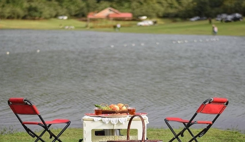 دریاچه سقالکسار، یکی از پاک&zwnj;ترین دریاچه&zwnj;های ایران