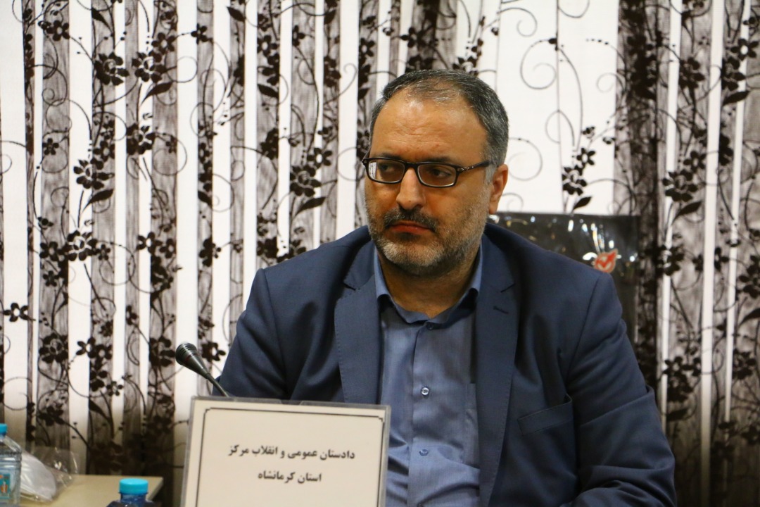 با برگزارکنندگان مراسمات عروسی در پارکینگها و خانه باغها برخورد میشود با برگزارکنندگان مراسمات عروسی در پارکینگها و خانه باغها برخورد میشود