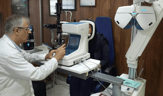 گریه های علی کوچولو امان همه را بریده بود. گریه های علی کوچولو امان همه را بریده بود.