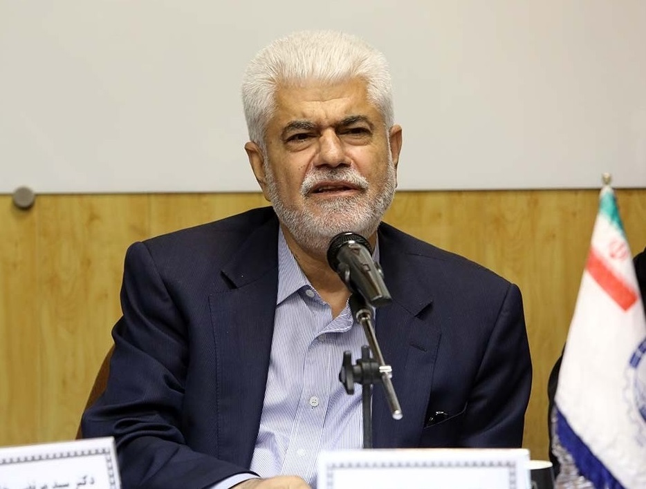 درخواست رئیس کمیسیون بهداشت برای کاهش ساعات کاری مجلس