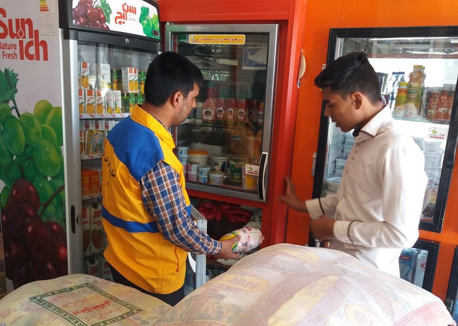 ۱۳ هزار و ۵۲۱ بازدید از مراکز عرضه در خراسان جنوبی ۱۳ هزار و ۵۲۱ بازدید از مراکز عرضه در خراسان جنوبی