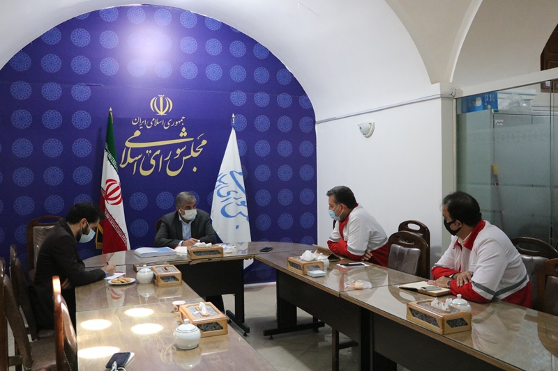 نیروهای داوطلبی تکیه اصلی هلال احمر یزد نیروهای داوطلبی تکیه اصلی هلال احمر یزد