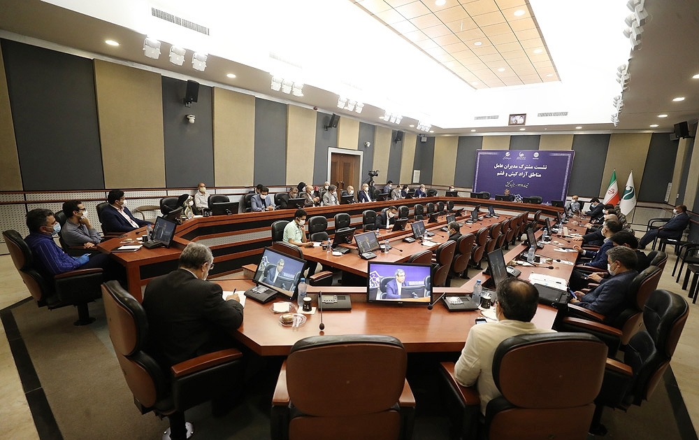 رونق مناطق آزاد با هم افزایی و تبادل اطلاعات رونق مناطق آزاد با هم افزایی و تبادل اطلاعات