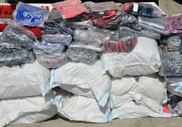 البسههای قاچاق با هوشیاری پلیس به مقصد نرسید البسههای قاچاق با هوشیاری پلیس به مقصد نرسید