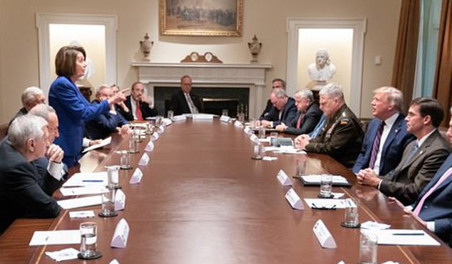  انتقادات بی پایان رئیس جمهور آمریکا از دموکرات ها