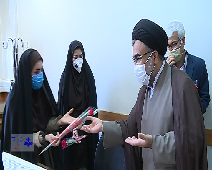 تقدیر رئیس کل دادگستری از خبرنگاران شبکه آفتاب تقدیر رئیس کل دادگستری از خبرنگاران شبکه آفتاب