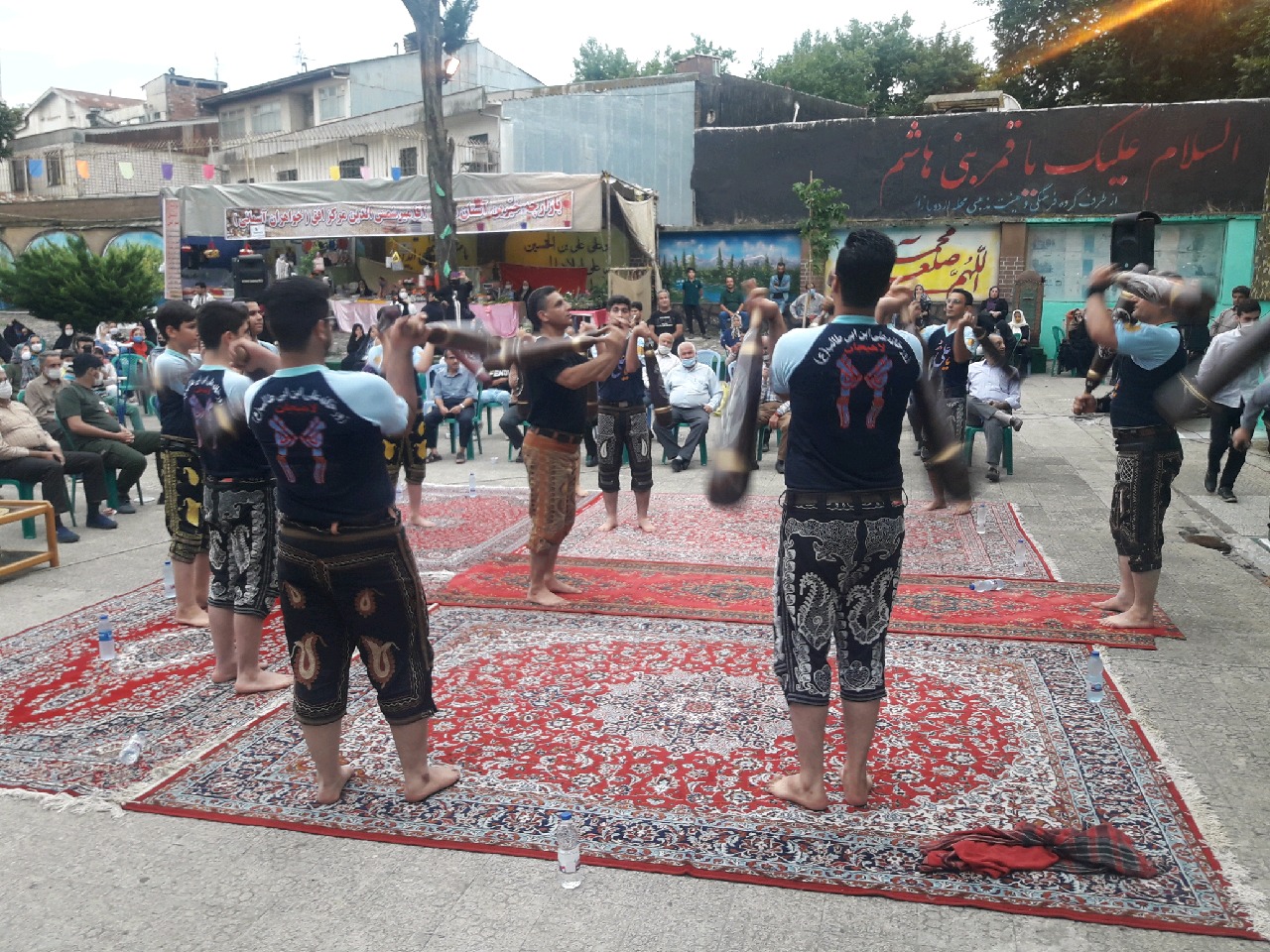 اجرای ورزش باستانی در لاهیجان
