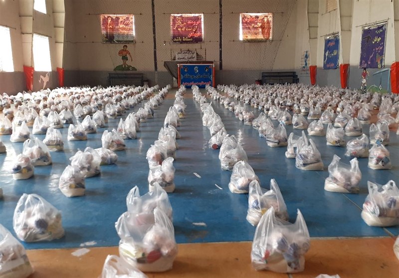 توزیع  ۳ هزار دست مواد غذایی بین نیازمندان مناطق محروم اهواز توزیع  ۳ هزار دست مواد غذایی بین نیازمندان مناطق محروم اهواز