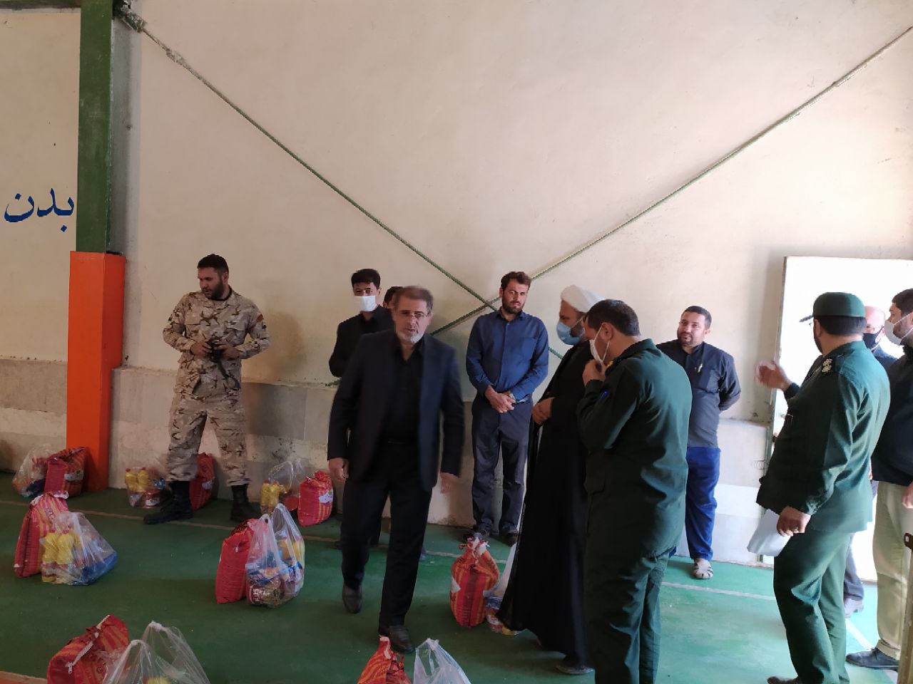 توزیع 9 هزار بسته معیشتی و لوازم تحریر در 4 شهرستان توزیع 9 هزار بسته معیشتی و لوازم تحریر در 4 شهرستان