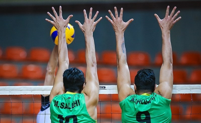 تیم والیبال شهرداری در لیگ برتر ماندگار شد