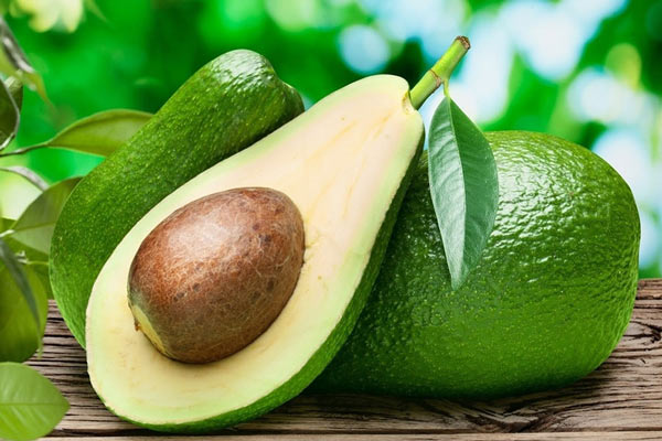 8 خوراکی مفید برای سلامت رگ ها 8 خوراکی مفید برای سلامت رگ ها