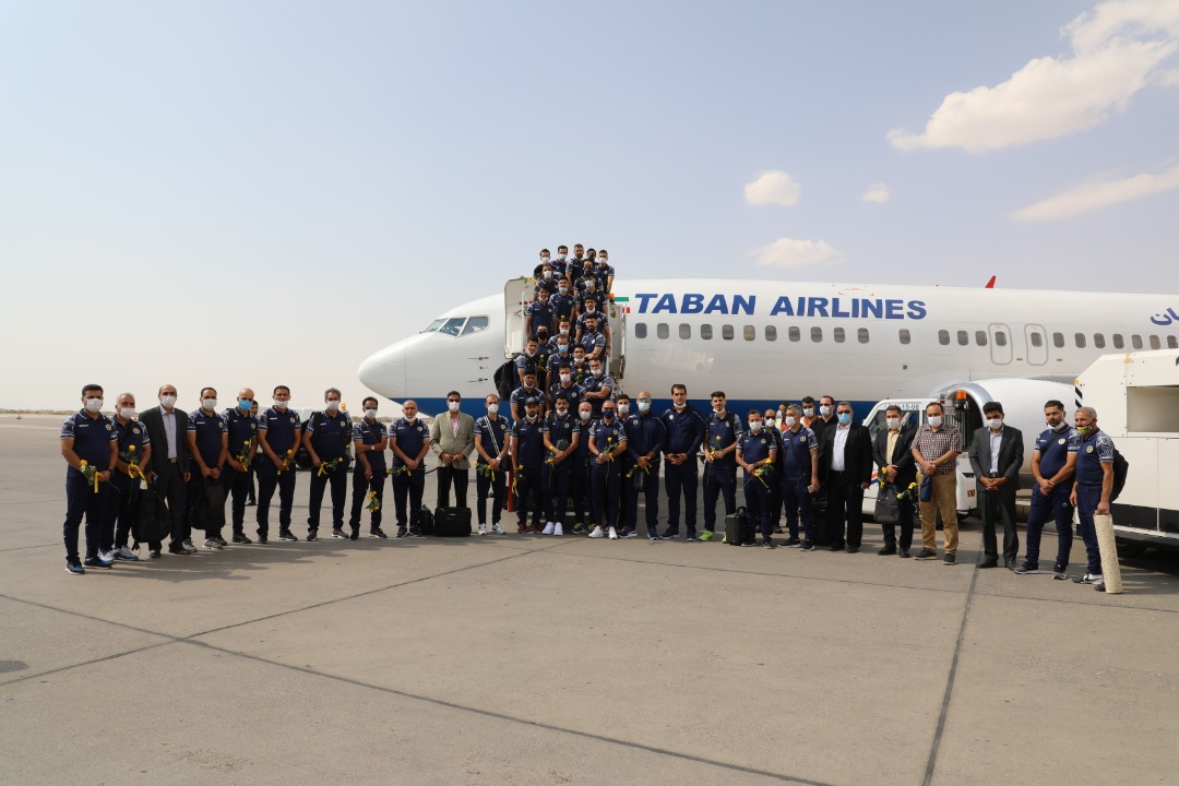 ورود طلایی پوشان سپاهان به قطر ورود طلایی پوشان سپاهان به قطر