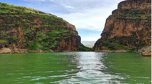 جاذبههای گردشگری جهان که مشابه آنها در ایران است جاذبههای گردشگری جهان که مشابه آنها در ایران است