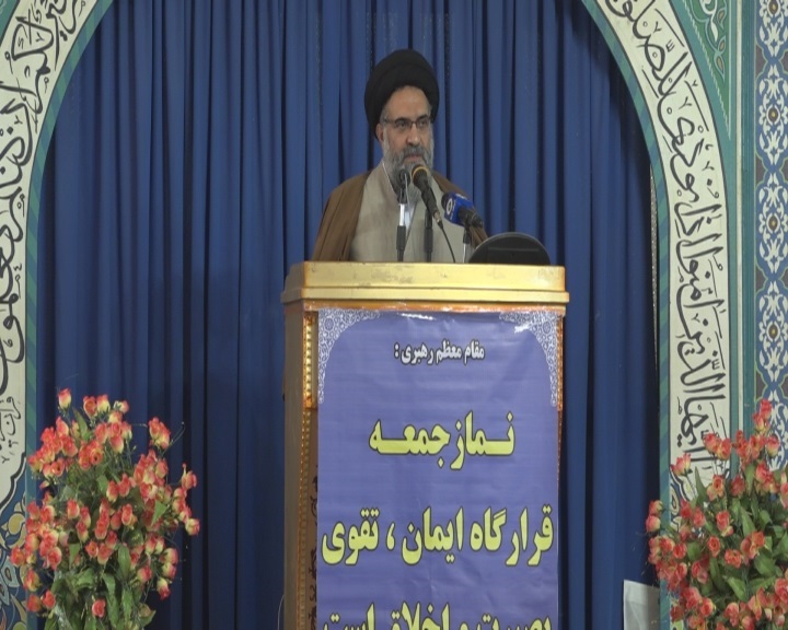 وحدت رمز پیروزی مردم ایران در دوران دفاع مقدس وحدت رمز پیروزی مردم ایران در دوران دفاع مقدس