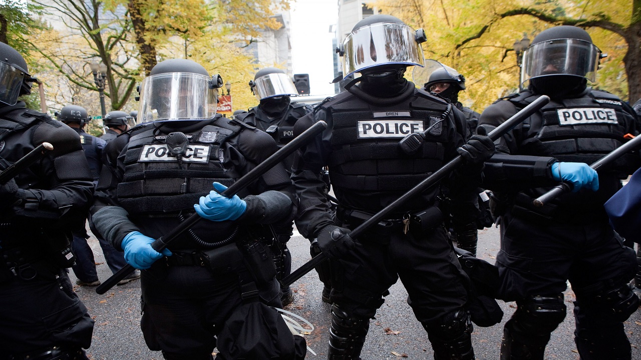 پلیس پورتلند اعلام شورش کرد | خبرگزاری صدا و سیما
