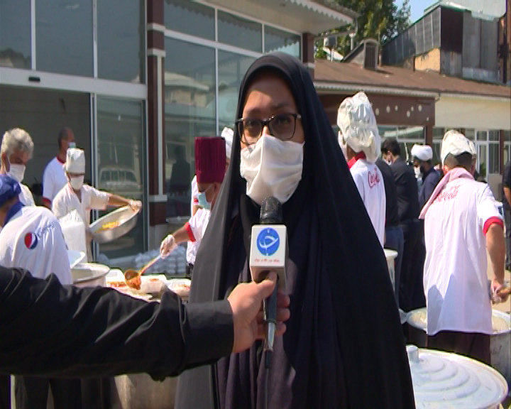 توزیع 20 هزار غذای گرم بین نیازمندان توزیع 20 هزار غذای گرم بین نیازمندان