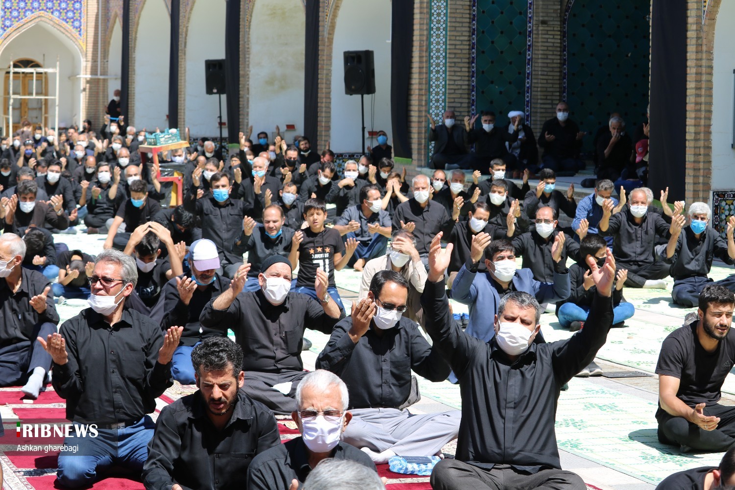 عزاداری و نماز روز عاشورا در زنجان