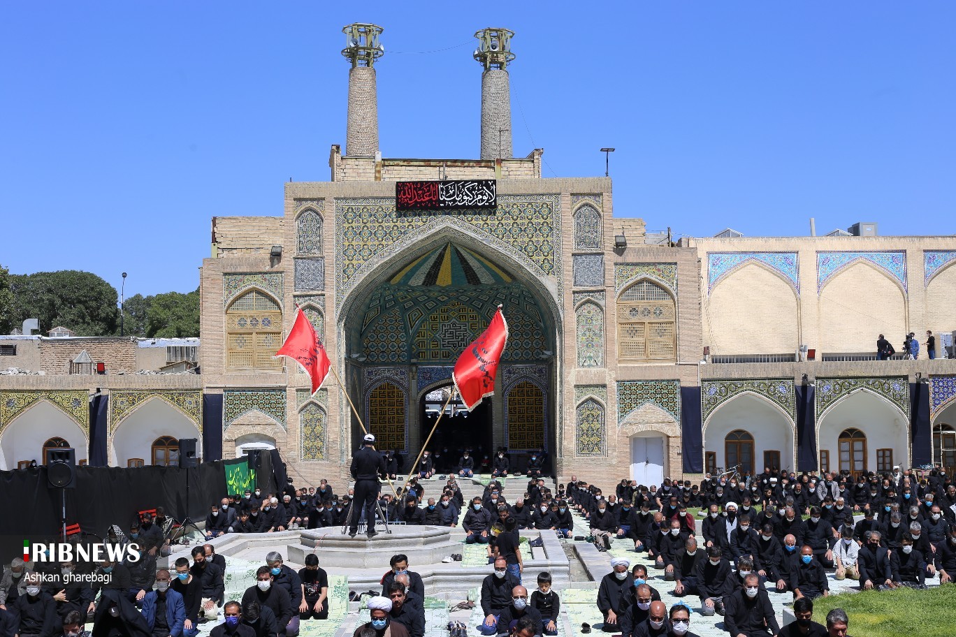 عزاداری و نماز روز عاشورا در زنجان