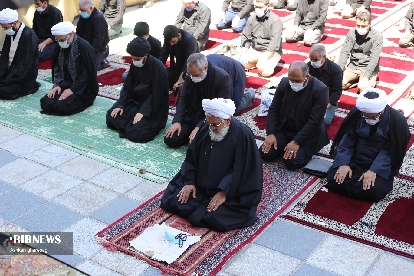 عزاداری و نماز روز عاشورا در زنجان
