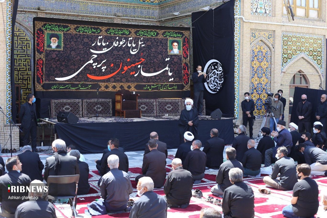 عزاداری و نماز روز عاشورا در زنجان