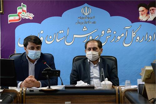 نیاز حداقل ۴۵۰۰ دانش آموز به ابزار آموزشی الکترونیک در فارس نیاز حداقل ۴۵۰۰ دانش آموز به ابزار آموزشی الکترونیک در فارس