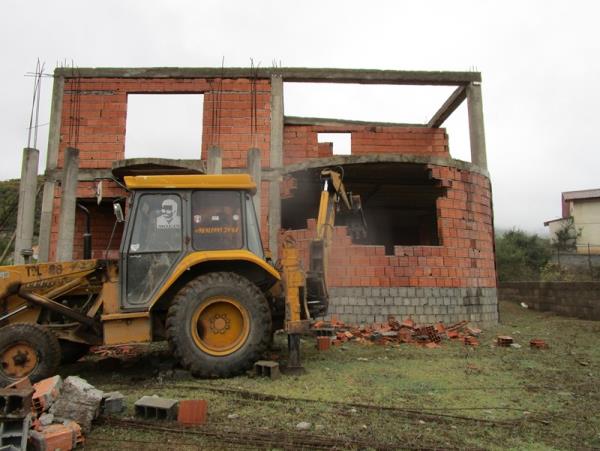 تخریب چهار مورد ساخت و ساز غیرمجاز در نوشهر