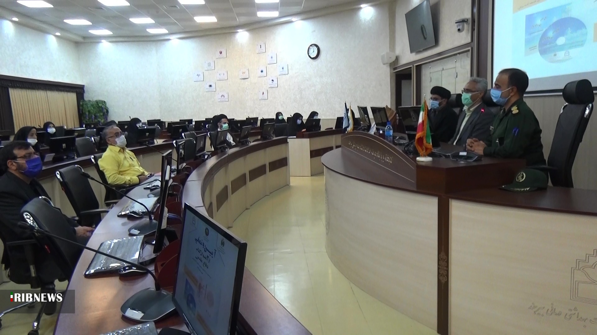 رونمایی از ۲ عنوان کتاب دفاع مقدس