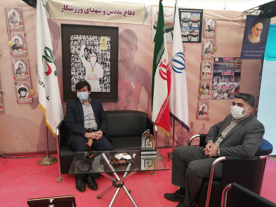 افتتاح غرفه وزارت ورزش در نمایشگاه دفاع مقدس افتتاح غرفه وزارت ورزش در نمایشگاه دفاع مقدس