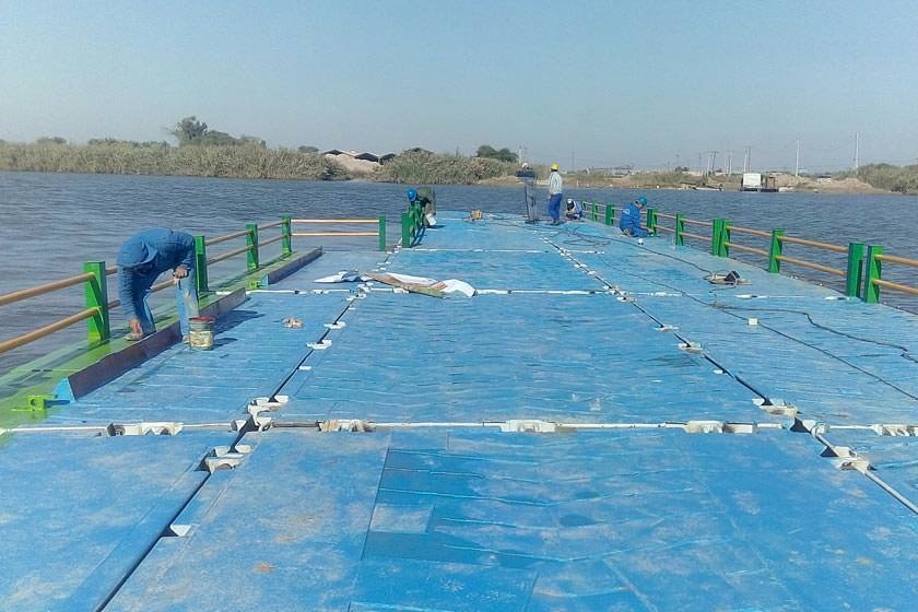 پل منیخ خرمشهر مسدود است پل منیخ خرمشهر مسدود است