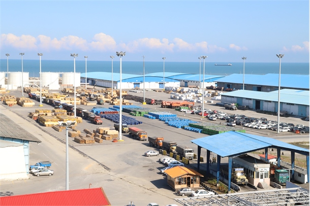 افزایش ظرفیت نگهداری و پذیرش سالانه کالا در بندر نوشهر