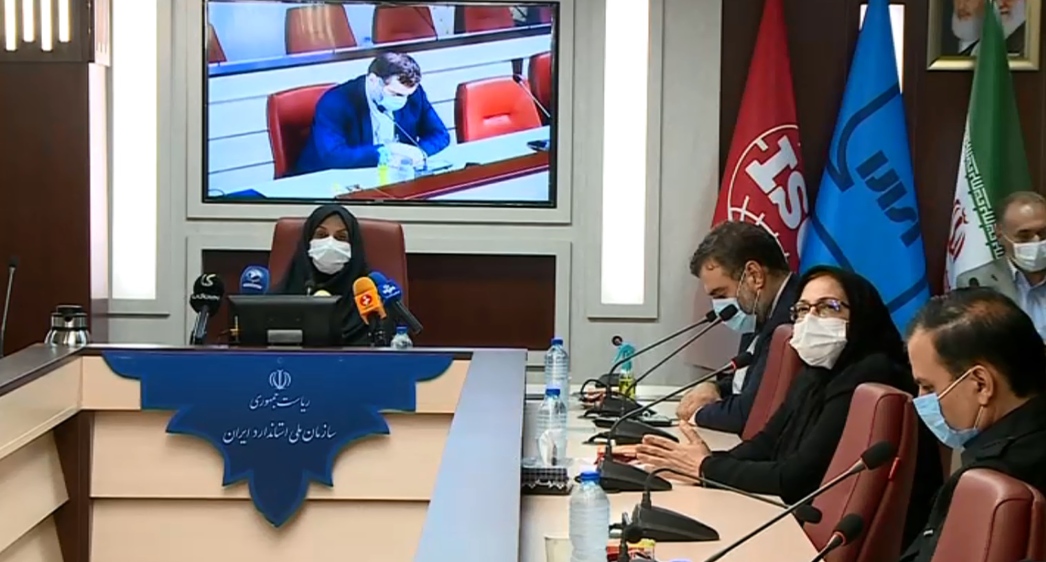 قد کشیدن قیمت سکه و دلار تا خوش بینی رئیس کل بانک مرکزی