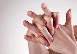 چه چیزی باعث بی‌حسی دست‌هایتان می‌شود؟