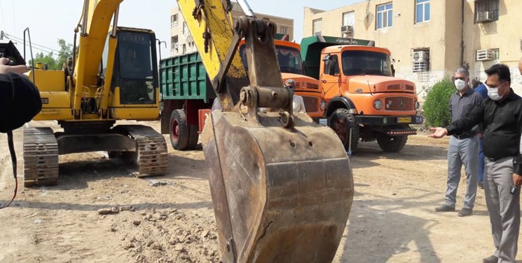 دفع آبهای سطحی در مناطق فوق بحرانی شهر اهواز دفع آبهای سطحی در مناطق فوق بحرانی شهر اهواز