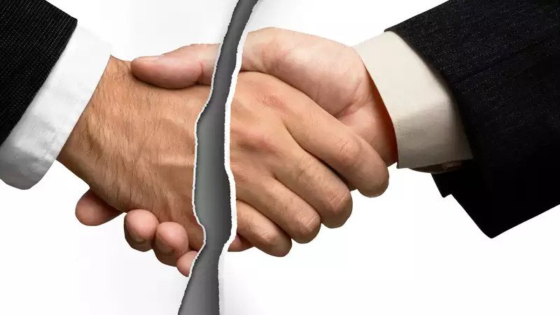 معامله معارض چیست ؟