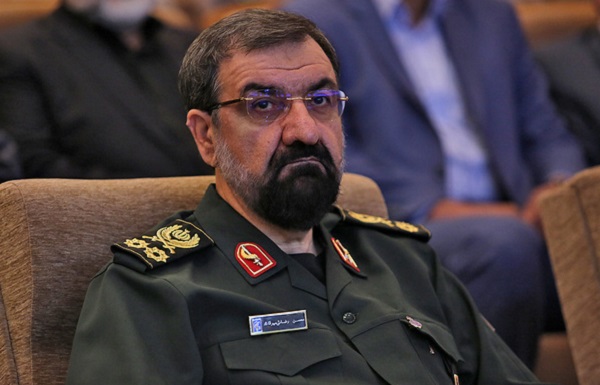 هیچ حادثه تلخی حاج قاسم را به زانو در نمی‌آورد