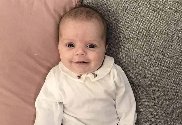 نجات معجزه‌آسای نوزاد ۱۷ روزه