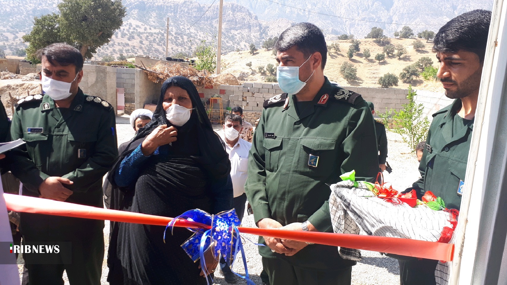 افتتاح ۳۵ واحد مسکونی ویژه محرومان در باشت