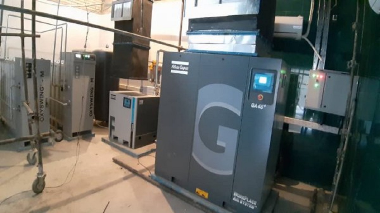 بهره برداری از یک دستگاه اکسیژن ساز در بیمارستان پاوه