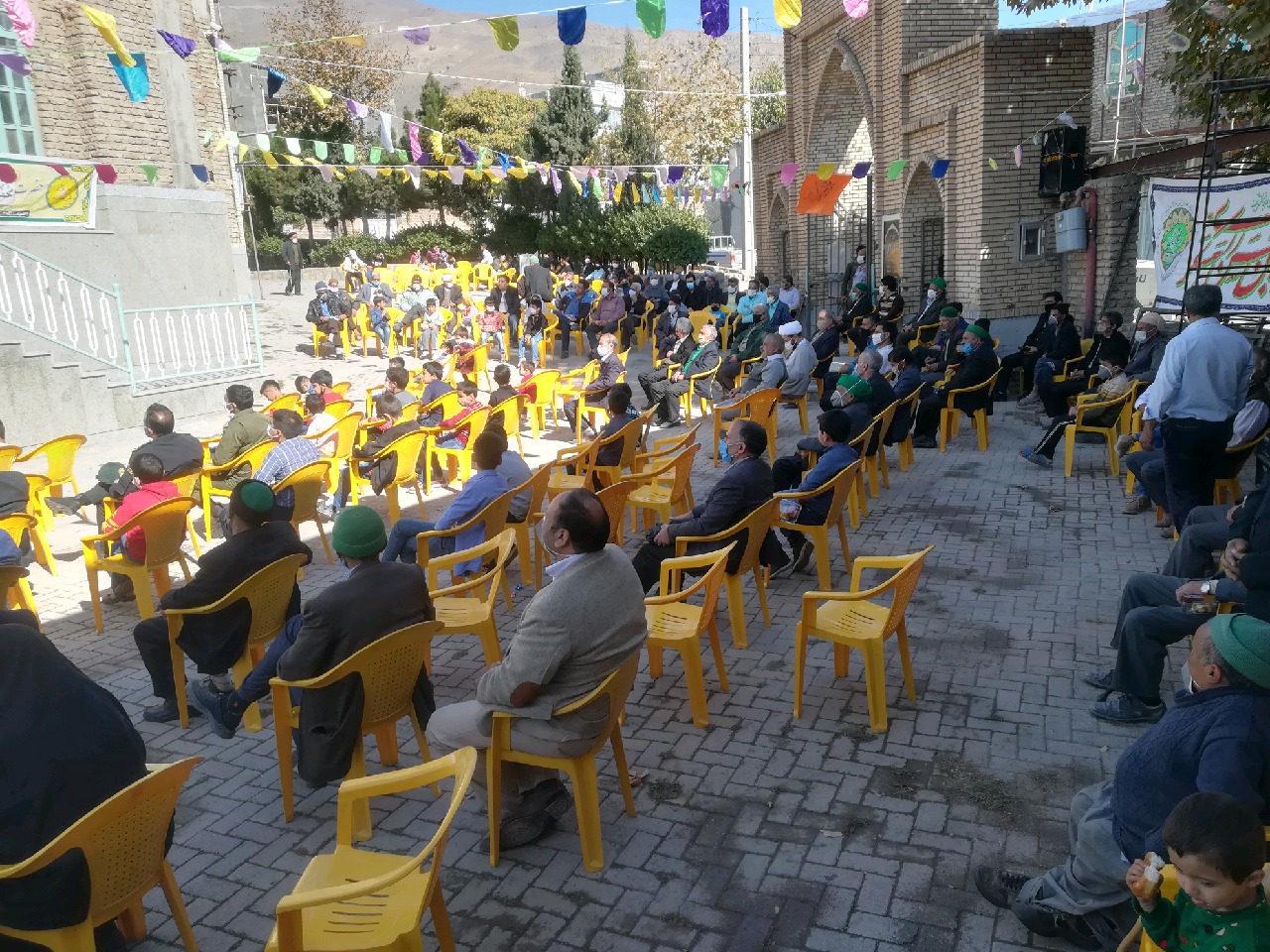 برگزاری جشن های میلاد در شهرهای خراسان رضوی برگزاری جشن های میلاد در شهرهای خراسان رضوی