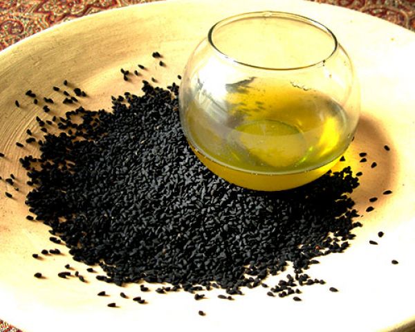 خواص سیاه دانه با عسل خواص سیاه دانه با عسل